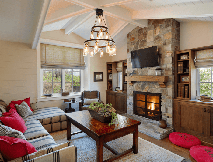 How to decorate a living room with fireplace