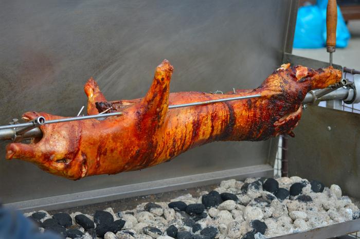 How to cook lechon filipino style