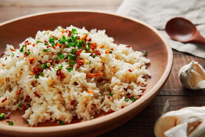 How to cook garlic rice filipino style